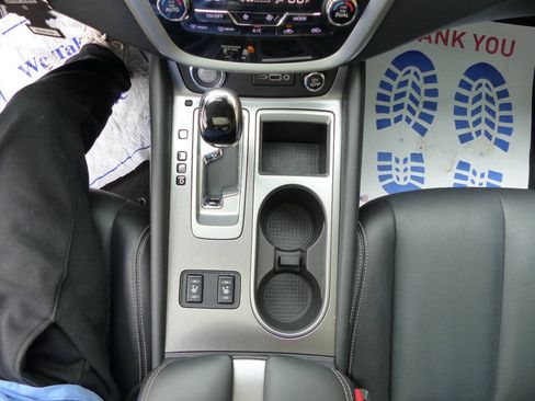 Used 2020 Nissan Murano SL w/ Moonroof Package FWD image 34