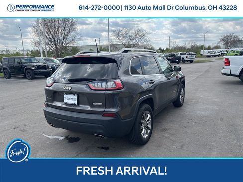 Used 2019 Jeep Cherokee Latitude Plus w/ Cold Weather Group image 4