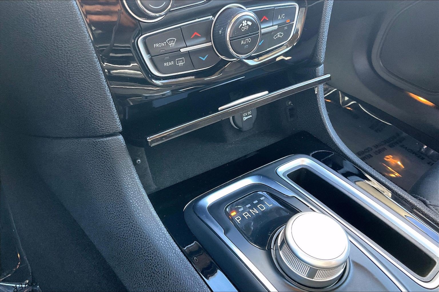 Used 2023 Chrysler 300 Touring w/ Sport Appearance Package RWD image 37