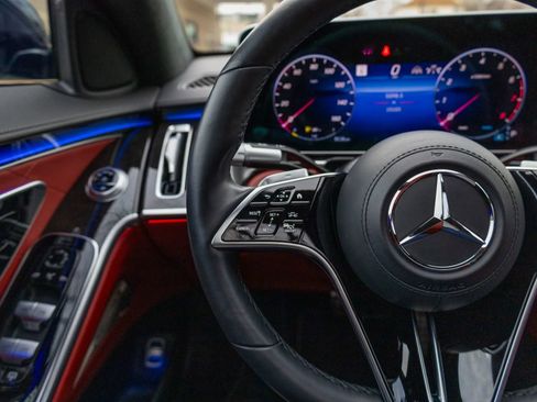 Used 2023 Mercedes-Benz S 580 4MATIC Sedan image 46