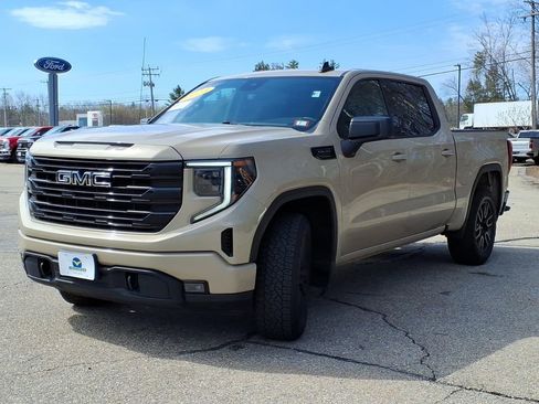 Used 2023 GMC Sierra 1500 Elevation AWD/4WD image 7
