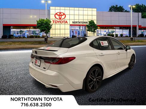 Used 2025 Toyota Camry XSE image 43