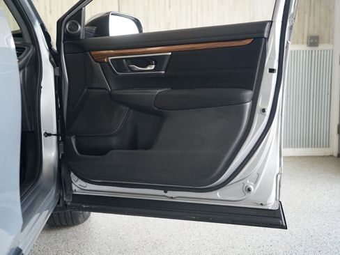 Used 2018 Honda CR-V EX image 33