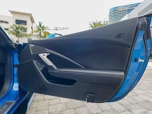 Used 2016 Chevrolet Corvette Z06 w/ 3LZ Preferred Equipment Group RWD image 88