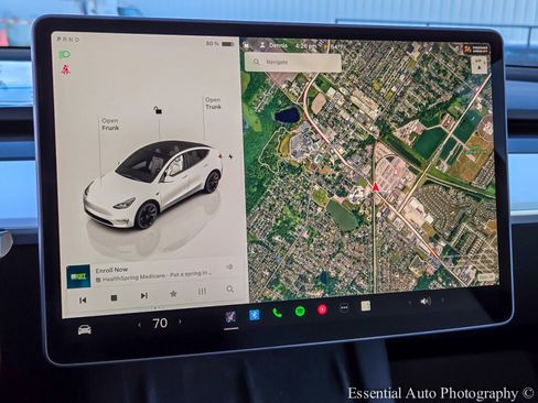 Used 2023 Tesla Model Y Long Range image 23