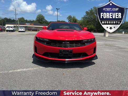 Used 2020 Chevrolet Camaro LT RWD image 2