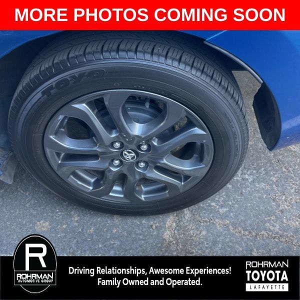 Used 2019 Toyota Yaris LE FWD image 6