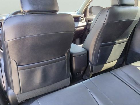 Used 2016 Toyota RAV4 Limited FWD image 26