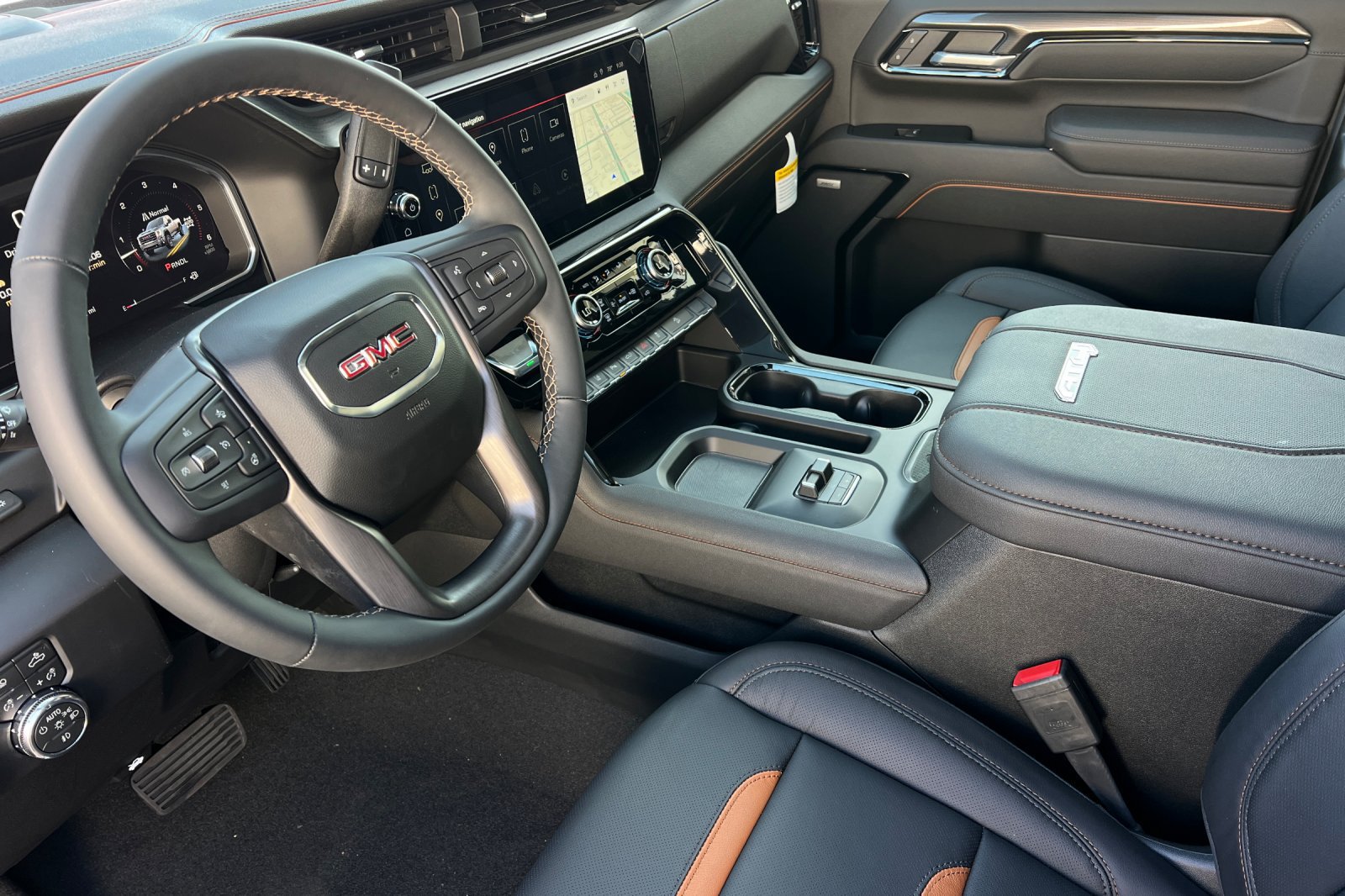New 2026 GMC Sierra 2500 AT4 w/ AT4 Premium Plus Package AWD/4WD image 8