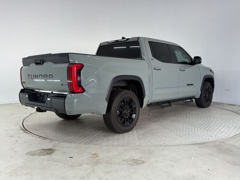 Used 2024 Toyota Tundra SR5 w/ SR5 Premium Package AWD/4WD image 9