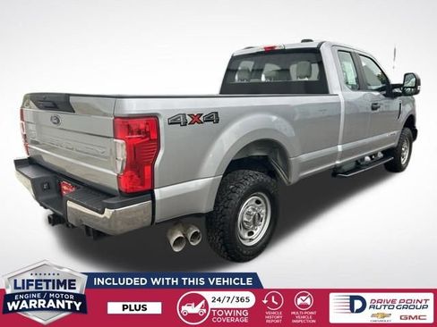 Used 2022 Ford F250 XL w/ Power Equipment Group AWD/4WD image 3