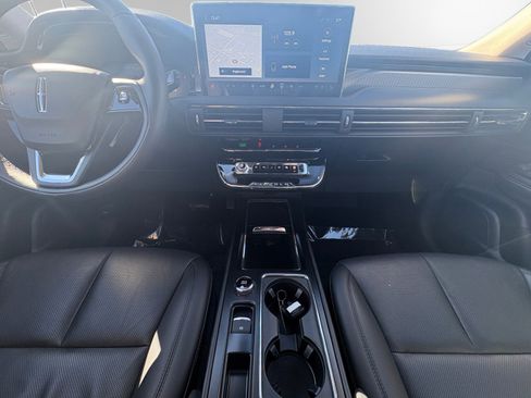 Certified 2024 Lincoln Corsair Grand Touring image 11