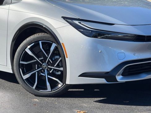 New 2026 Toyota Prius Plug-In Hybrid image 3