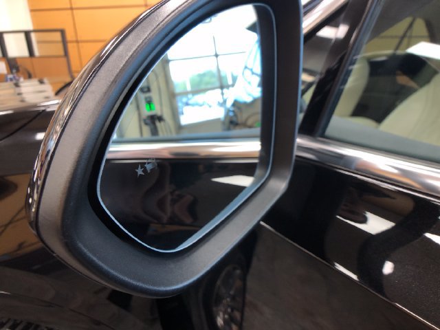 Used 2022 Buick Envision Avenir w/ Technology Package II AWD/4WD image 24