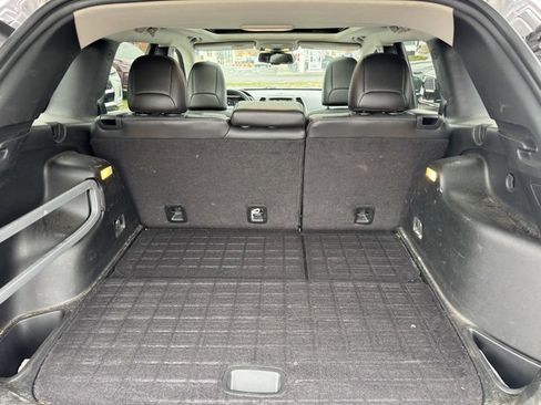 Used 2018 Jeep Cherokee Limited image 9