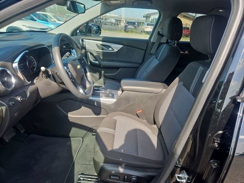 Used 2023 Chevrolet Blazer LT w/ Convenience Package FWD image 10