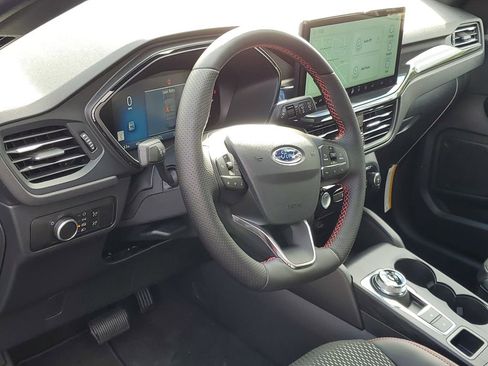 New 2026 Ford Escape ST-Line w/ Tech Pack #1 image 9