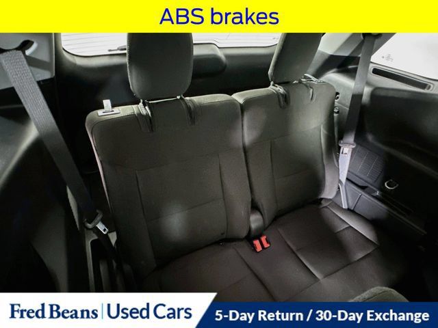 Used 2023 Ford Explorer XLT w/ Class IV Trailer Tow Package AWD/4WD image 32