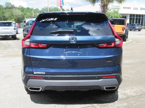 Used 2026 Honda CR-V Sport Touring image 6