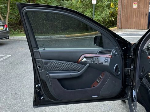 Used 2001 Mercedes-Benz S 55 AMG image 37