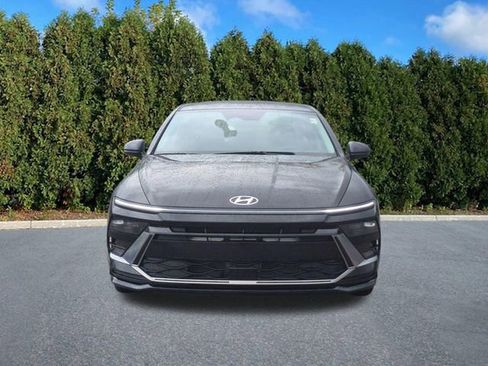 Certified 2026 Hyundai Sonata SEL AWD/4WD image 2