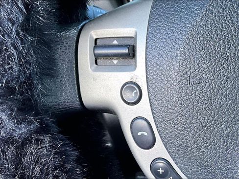 Used 2014 Nissan Rogue S w/ Convenience Package image 19