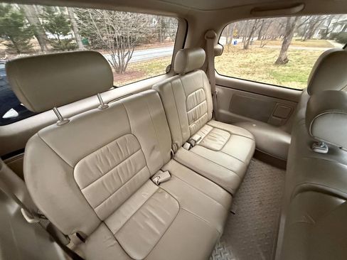 Used 2002 Lexus LX 470 4WD image 91