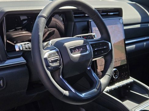 New 2026 GMC Terrain Elevation AWD/4WD image 17