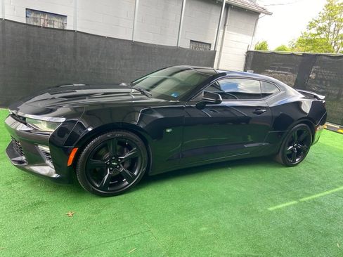 Used 2016 Chevrolet Camaro SS RWD image 10