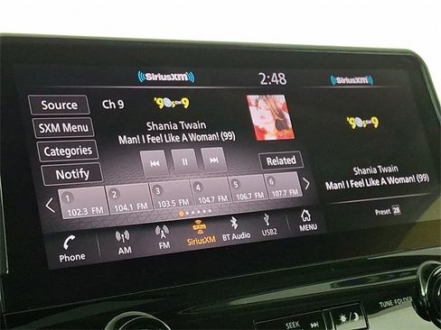 Used 2022 Nissan Armada SL w/ Captain's Chairs Package image 20