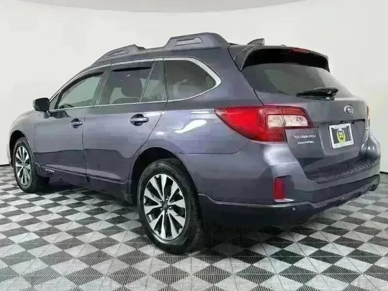 Used 2017 Subaru Outback 2.5i Limited AWD/4WD image 12
