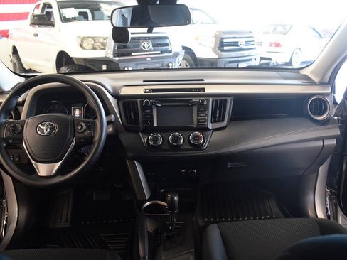 Used 2017 Toyota RAV4 LE w/ Carpet Mat Package AWD/4WD image 24
