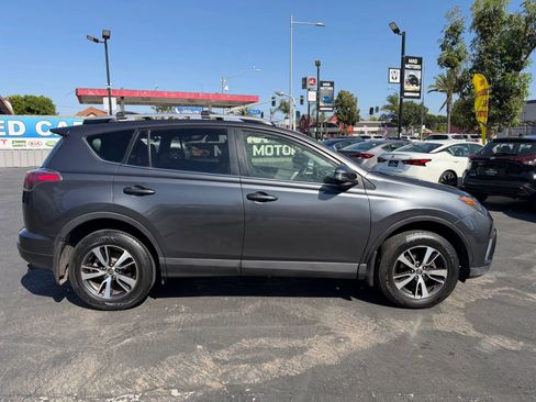Used 2016 Toyota RAV4 XLE FWD image 7