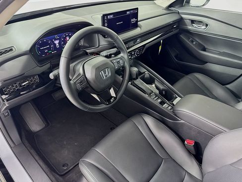 Used 2026 Honda Accord EX-L image 9