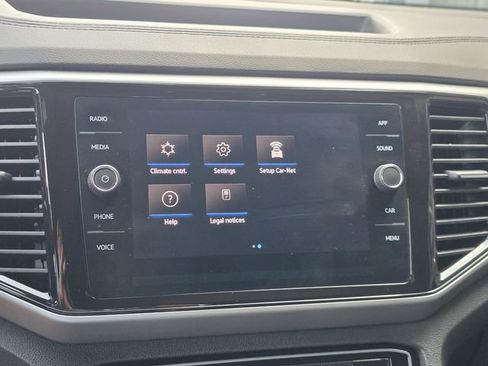 Used 2023 Volkswagen Atlas Cross Sport SE FWD image 16