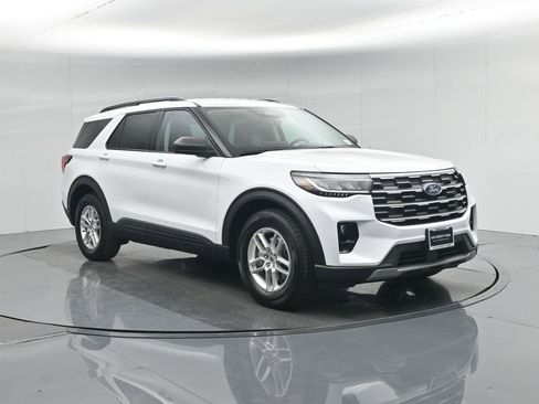 New 2026 Ford Explorer Active image 55