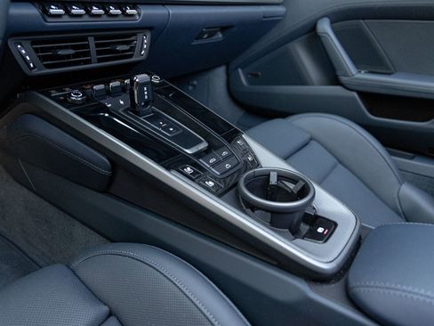 Certified 2026 Porsche 911 Carrera image 24