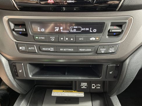 Used 2022 Honda Pilot Special Edition image 25