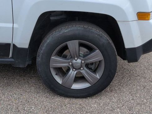 Used 2015 Jeep Patriot High Altitude FWD image 10