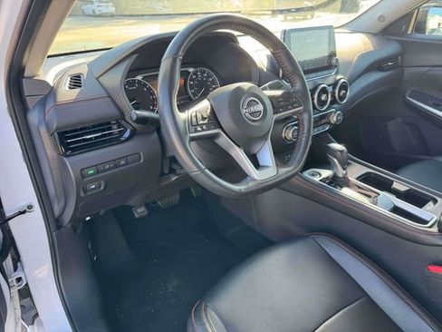 Used 2024 Nissan Sentra SR w/ SR Premium Package image 22