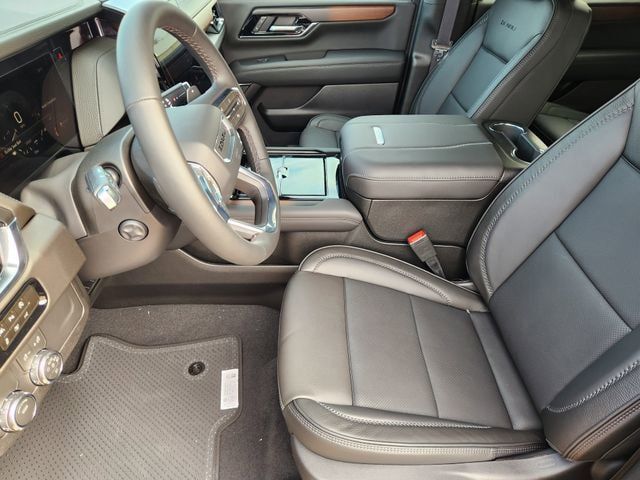 New 2026 GMC Yukon Denali w/ Sun & Power Step Package RWD image 26