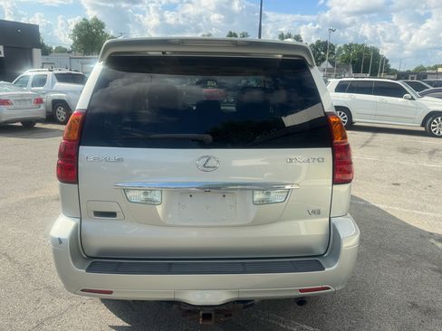 Used 2005 Lexus GX 470 image 4