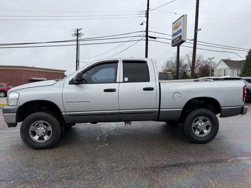 Used 2006 Dodge Ram 2500 Truck SLT image 3