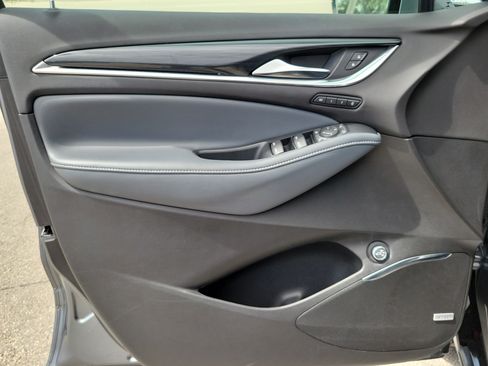 Used 2021 Buick Enclave Premium w/ Sun and Sites Package FWD image 24