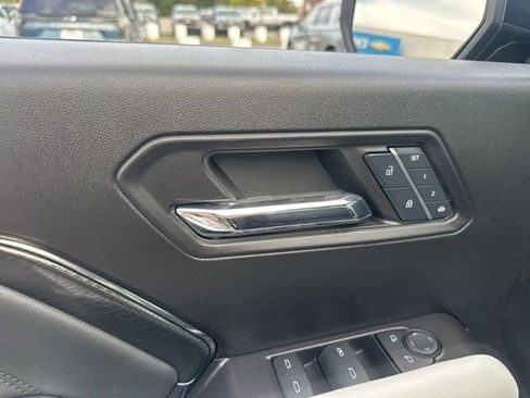 Used 2024 GMC Canyon AT4X image 12