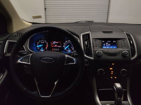 Used 2017 Ford Edge SEL FWD image 22