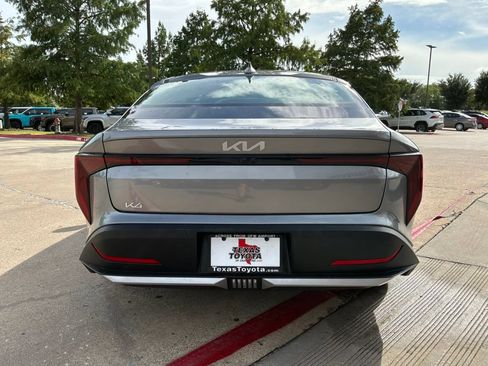 Used 2025 Kia K4 FWD image 7
