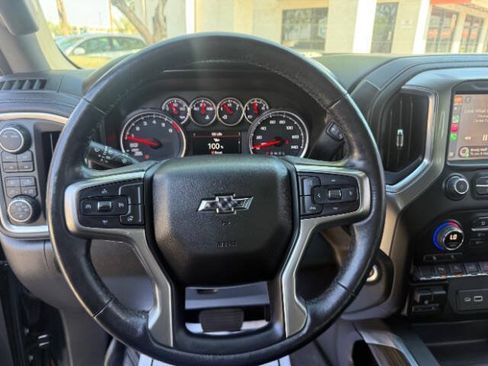 Used 2021 Chevrolet Silverado 1500 LT Trail Boss w/ Convenience Package II AWD/4WD image 13