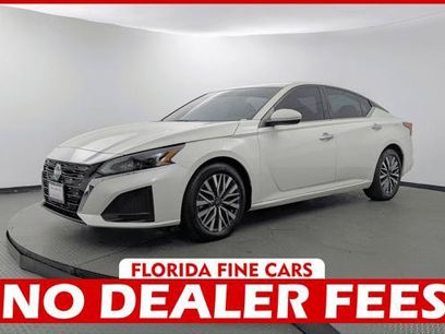 Used 2023 Nissan Altima 2.5 SV
