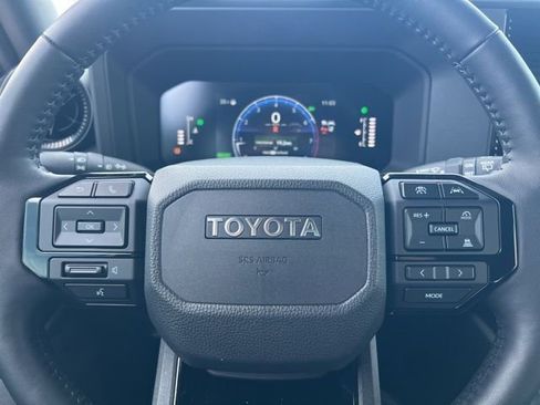 Used 2025 Toyota Land Cruiser 1958 image 15